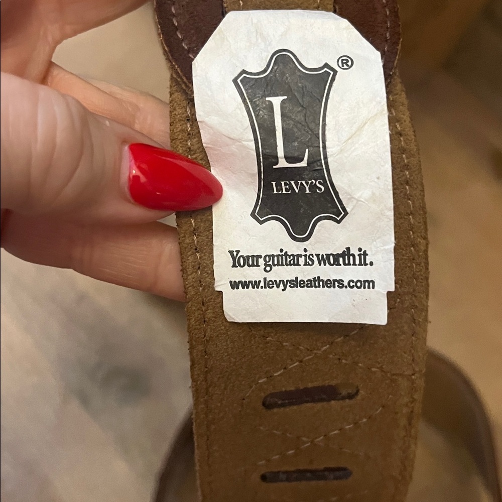 Levy’s Leather Guitar Strap Simply Suede Series #MS12 2” Width Ladder Adjustment - Picture 6 of 8